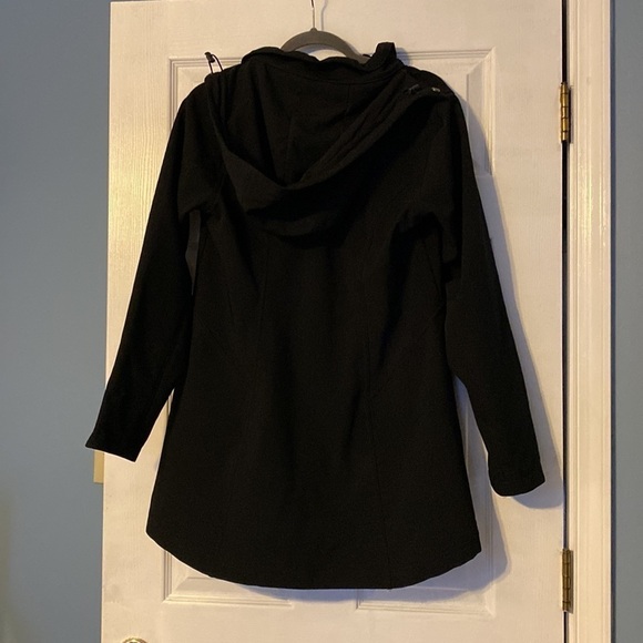 Eddie Bauer womens coat; size medium - Picture 5 of 5